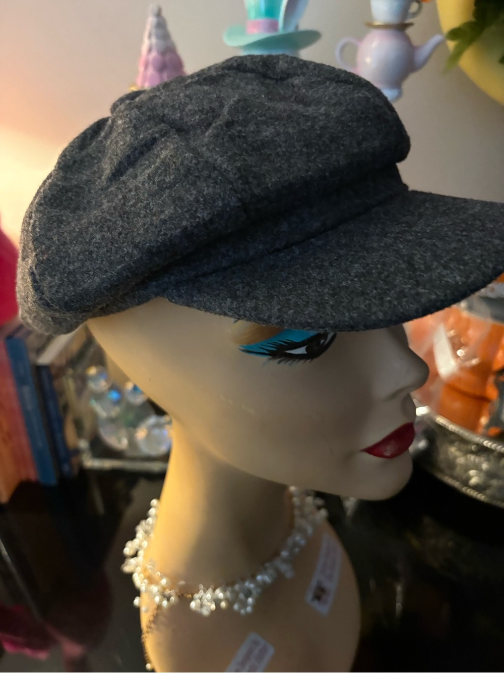 MENS Charcoal Gray Wool Newsboy Cap - Classic Casual Style